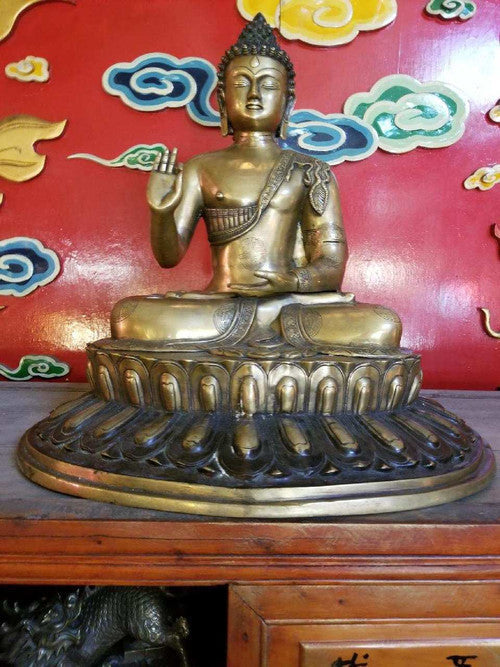 A Guide to Caring for and Maintaining Your Tibetan Buddha Statue