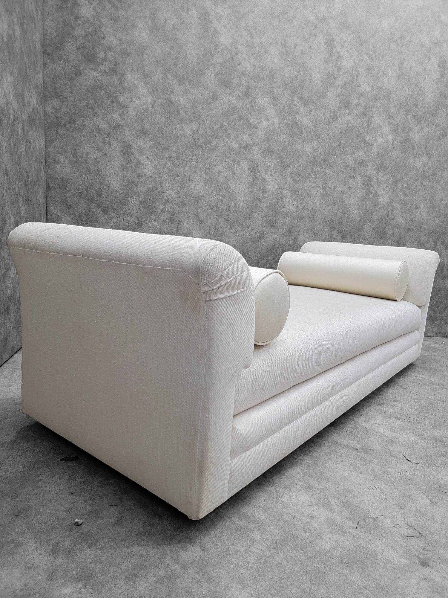 Postmodern Wide Arm Double Bench Lounge