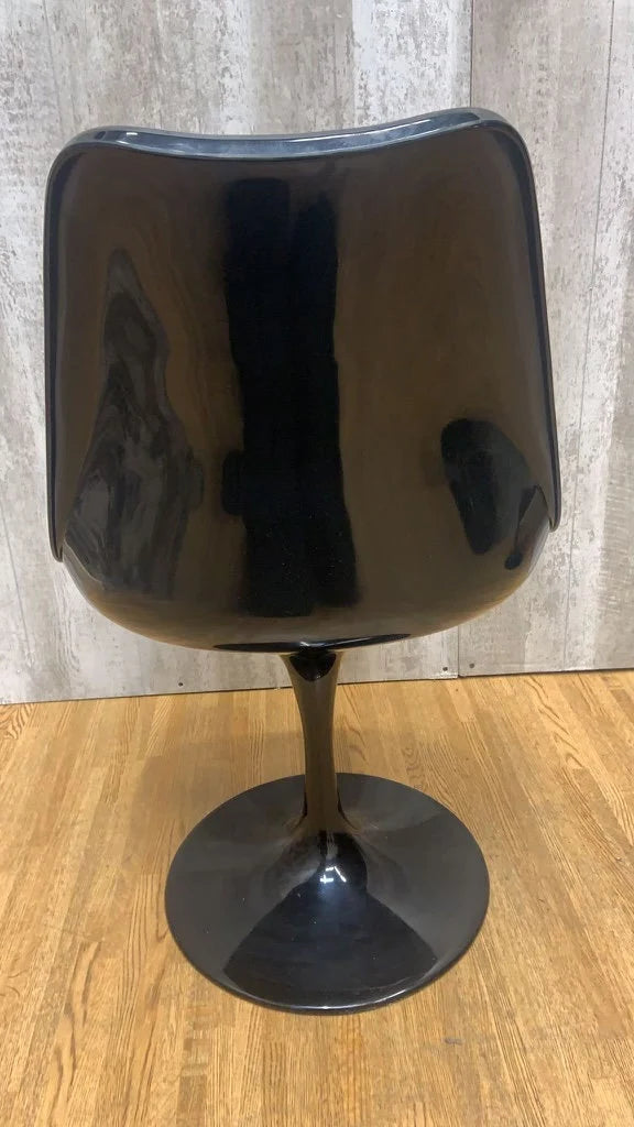 Mid Century Modern Black Swivel Tulip Dining Chairs - Set of 2