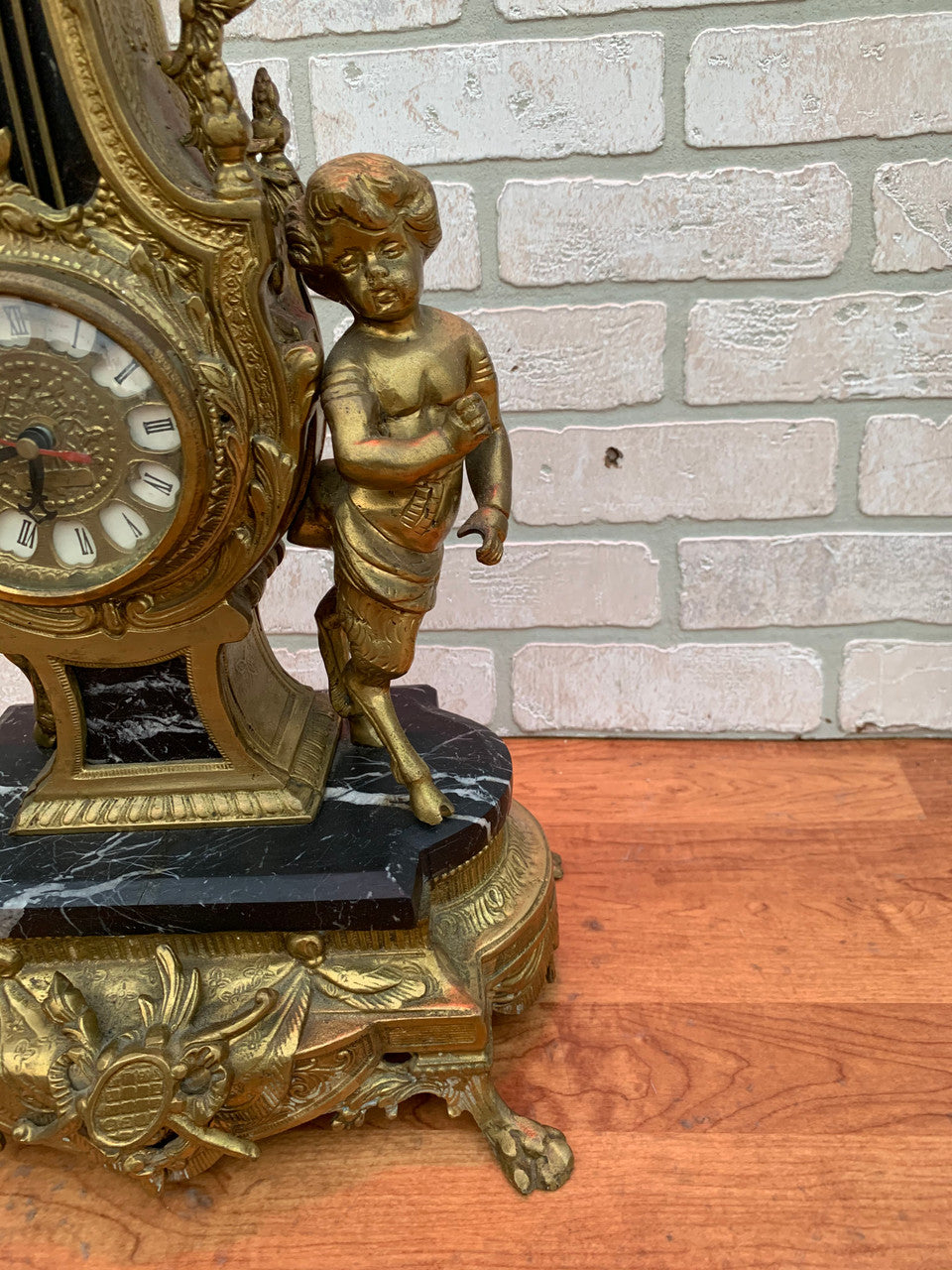 Vintage Imperial Franz Hermle Brevettato Ornate Figural Mantle Clock