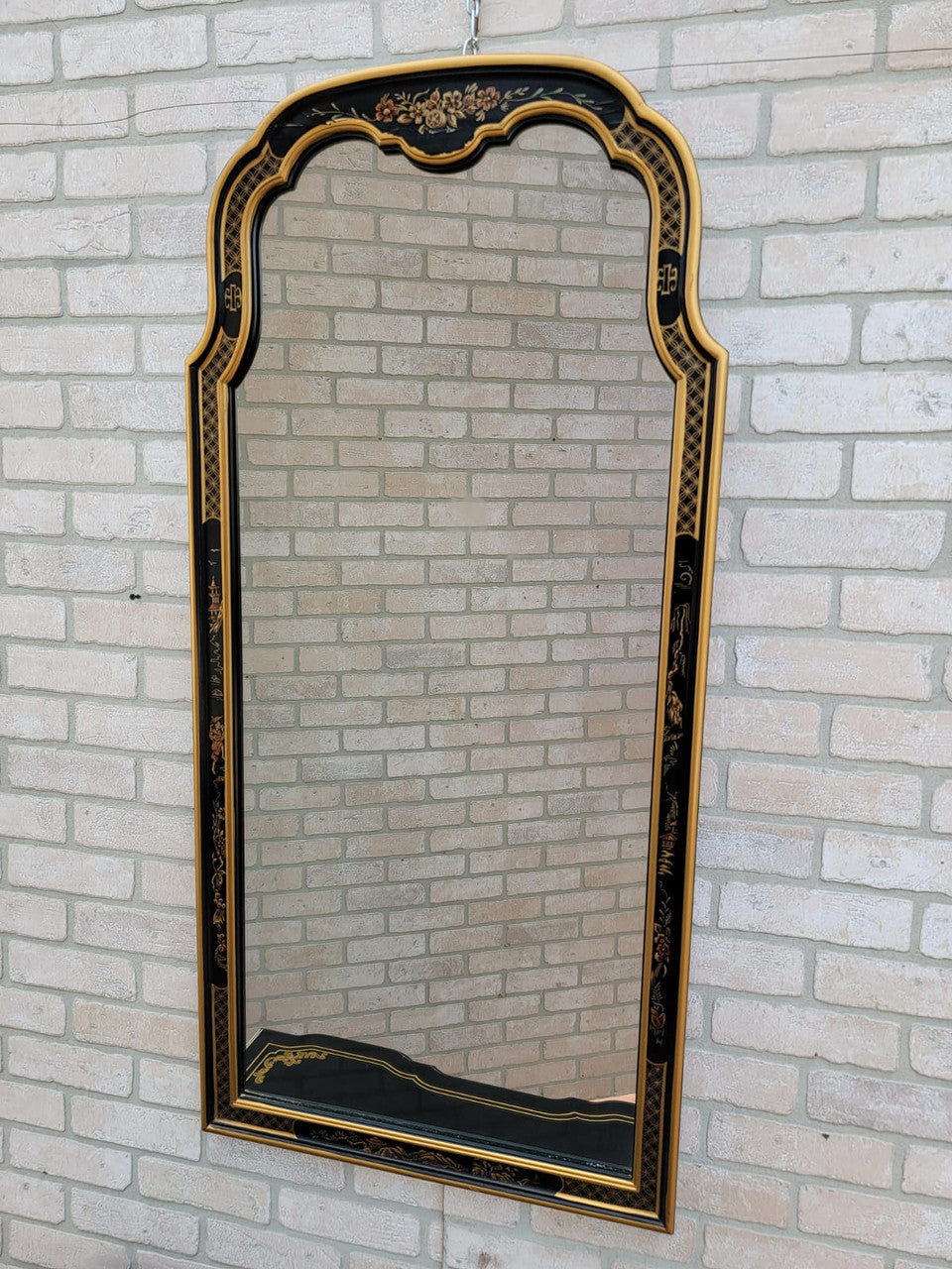 Drexel Heritage Ebonized and Gilt Chinoiserie Decorated Wall Mirror