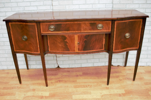 Antique Georgian Style Mahogany Sideboard Credenza