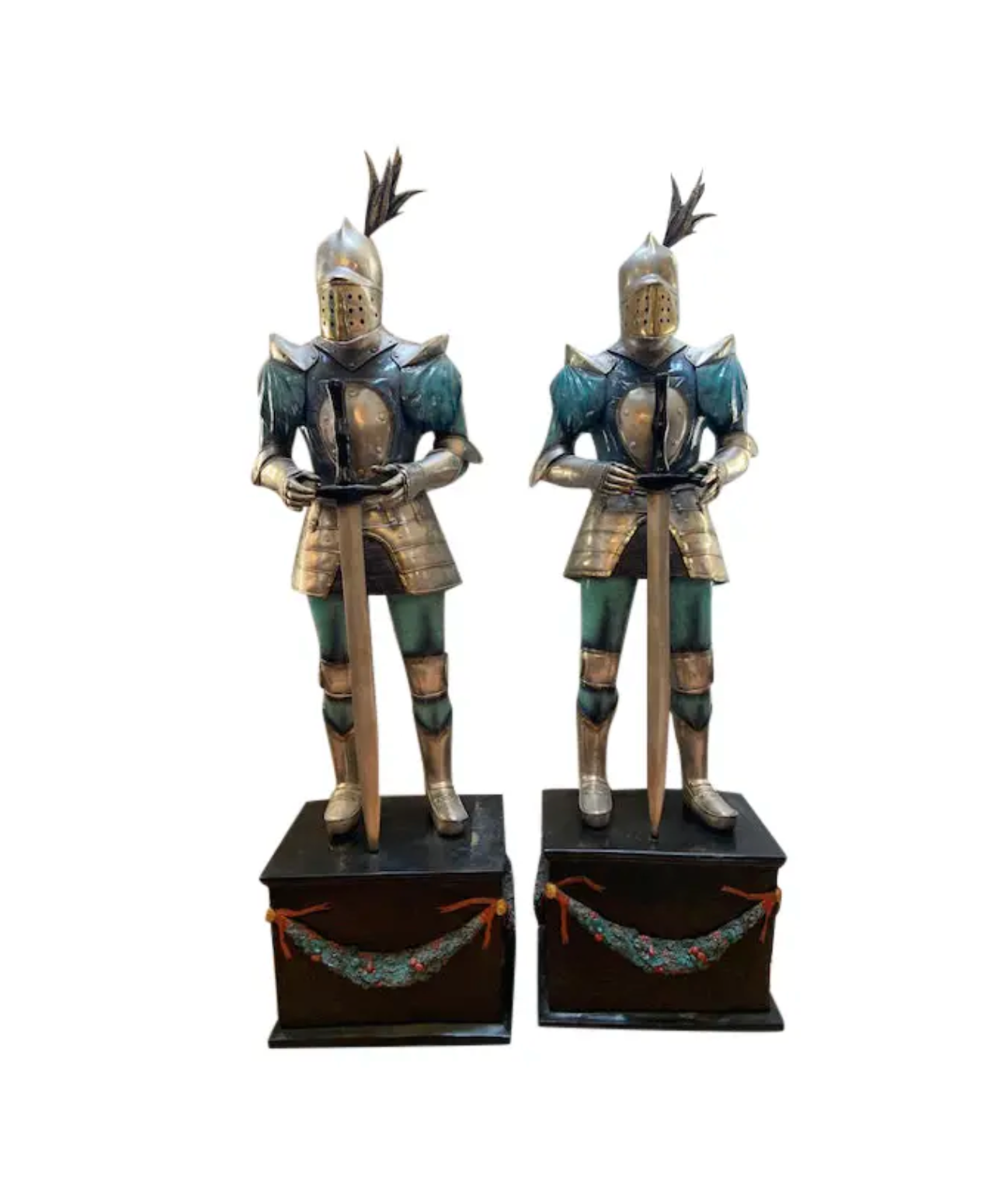 STATUES & SCULPTURE