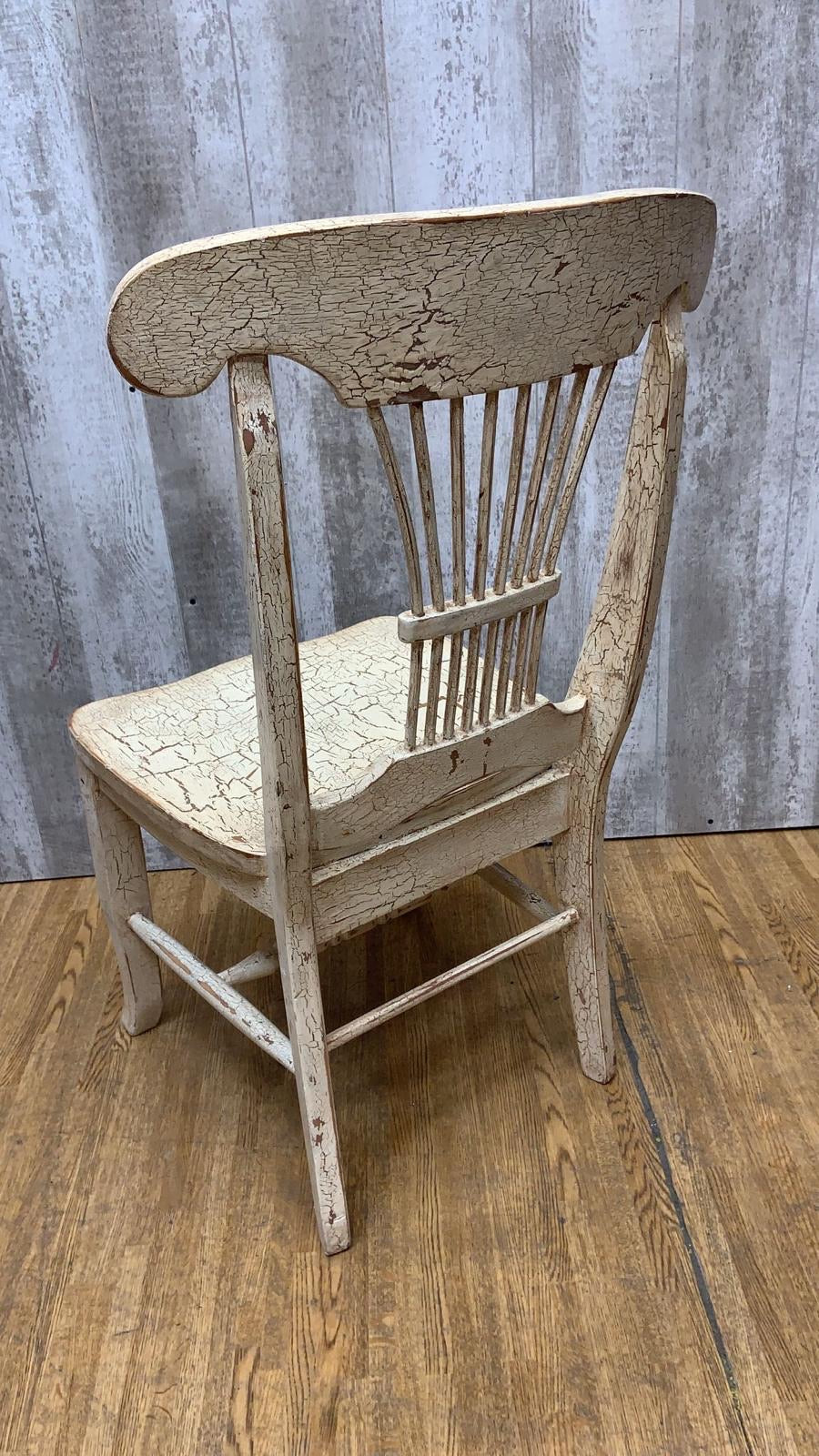 Vintage Farmhouse Style Distressed Dining Chairs - Set of 5