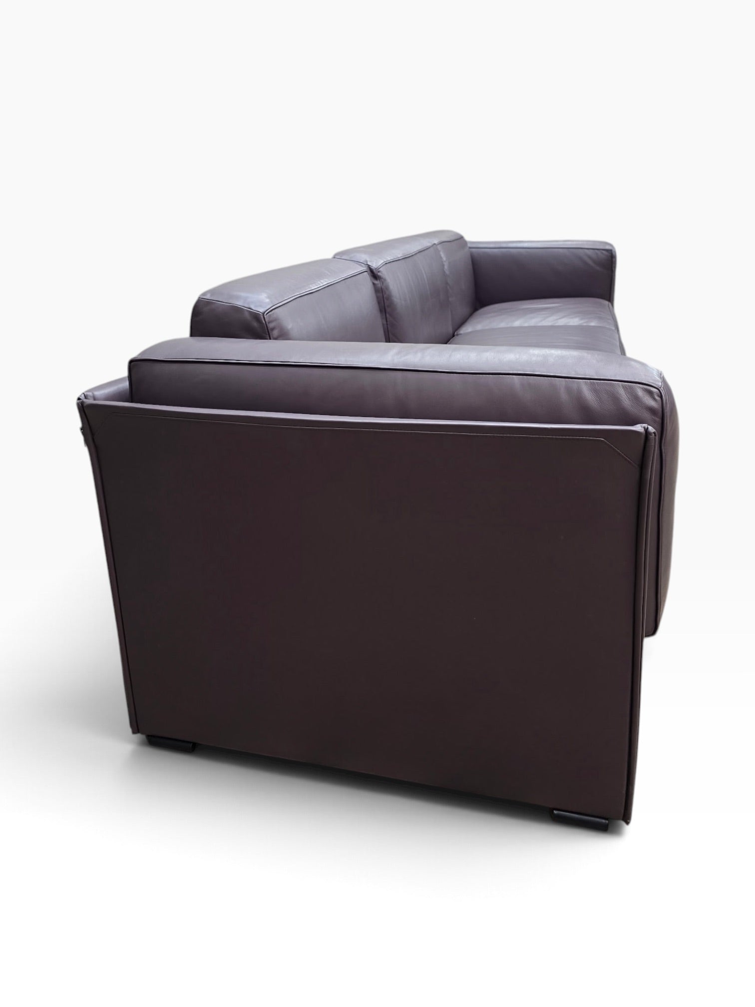 MCM 405 Duc Sofa by Cassina