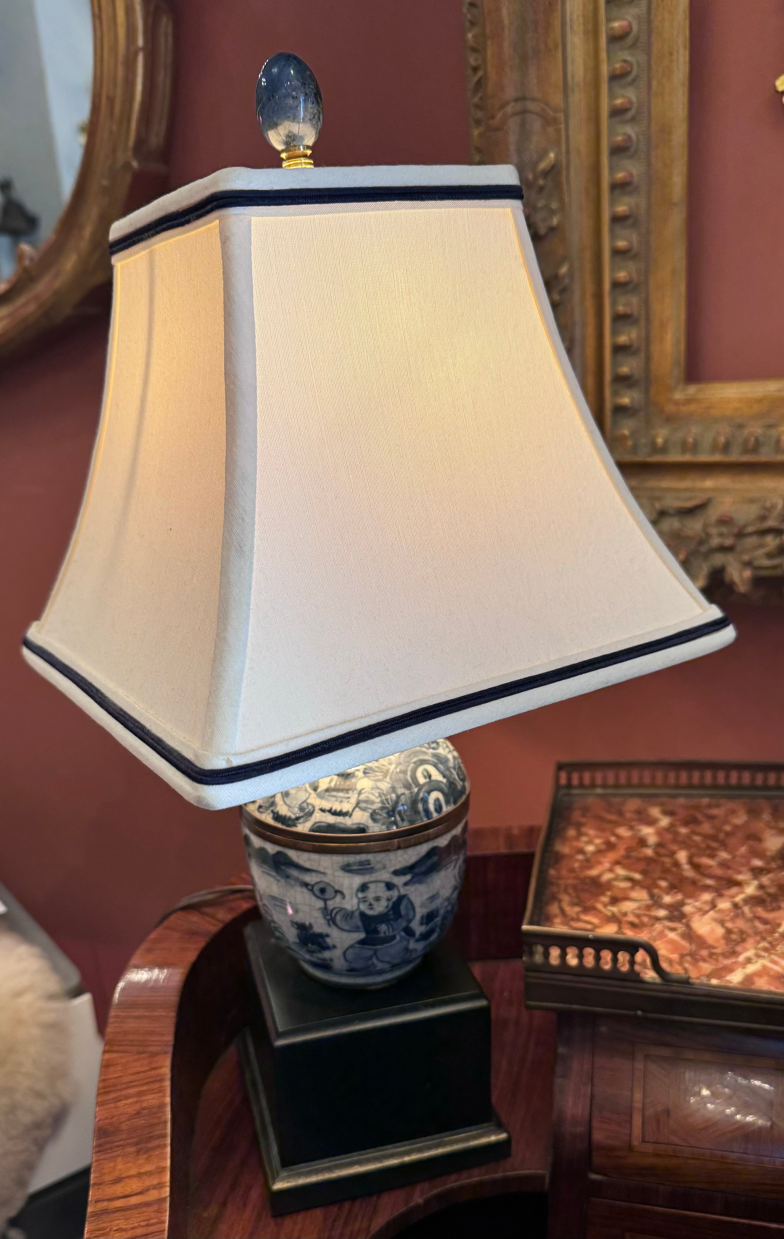 Antique Porcelain Blue and White Storage Bowl Table Lamp