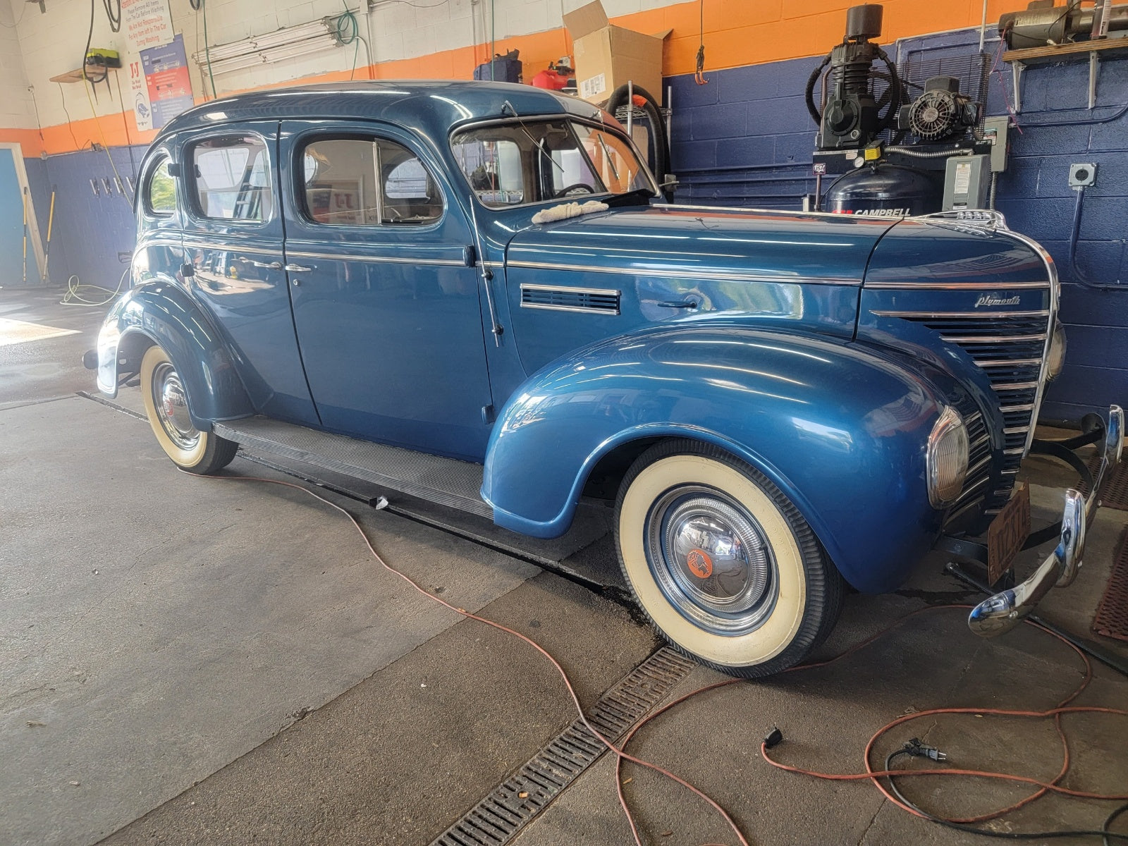 1939 Vintage Plymouth Special Deluxe 4 Suicide Door Sedan Car