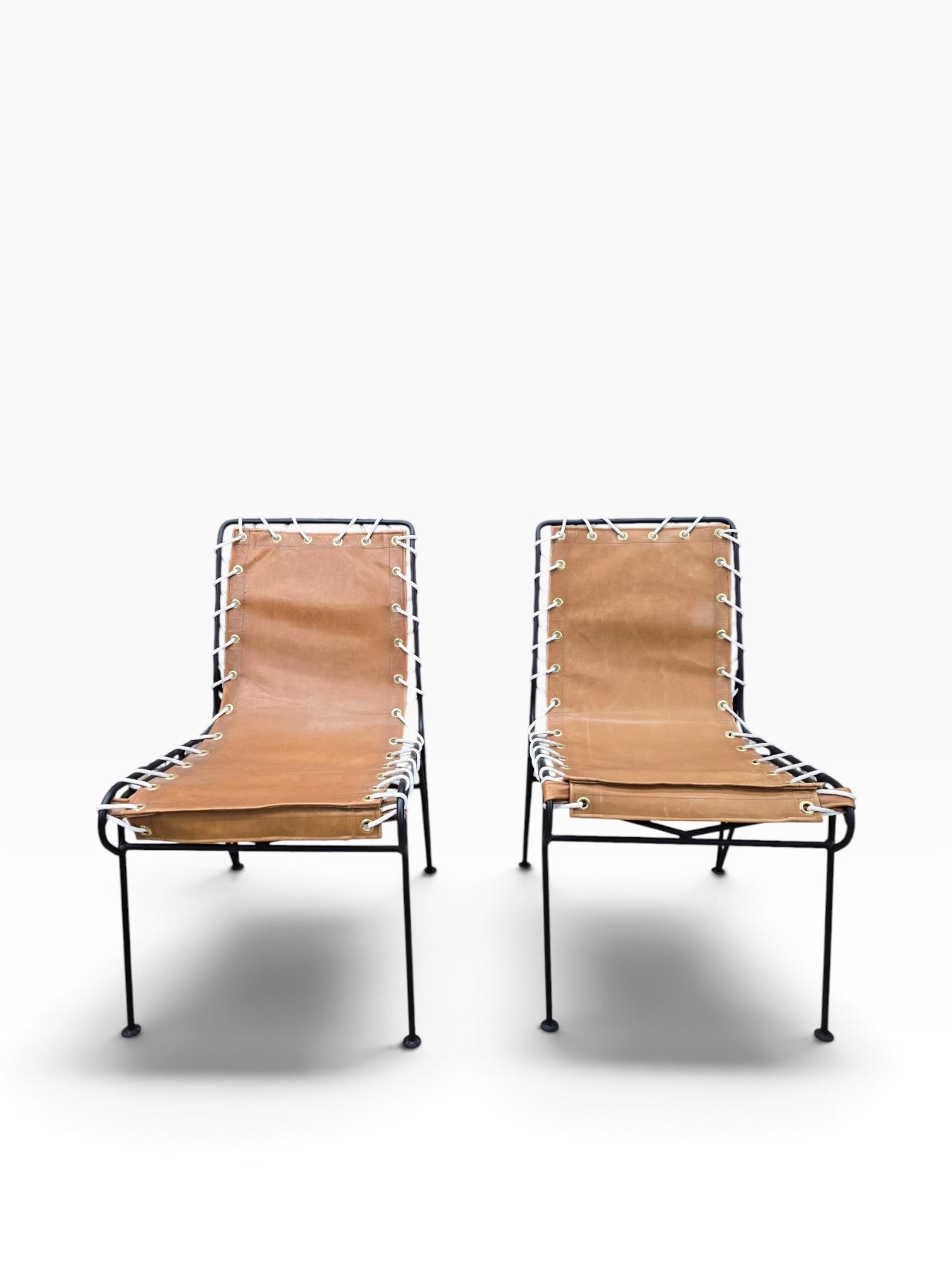 Pair of Pipsan Saarinen Swanson for Ficks Reed Sol-Air Lounge Chairs in Edelman Leather