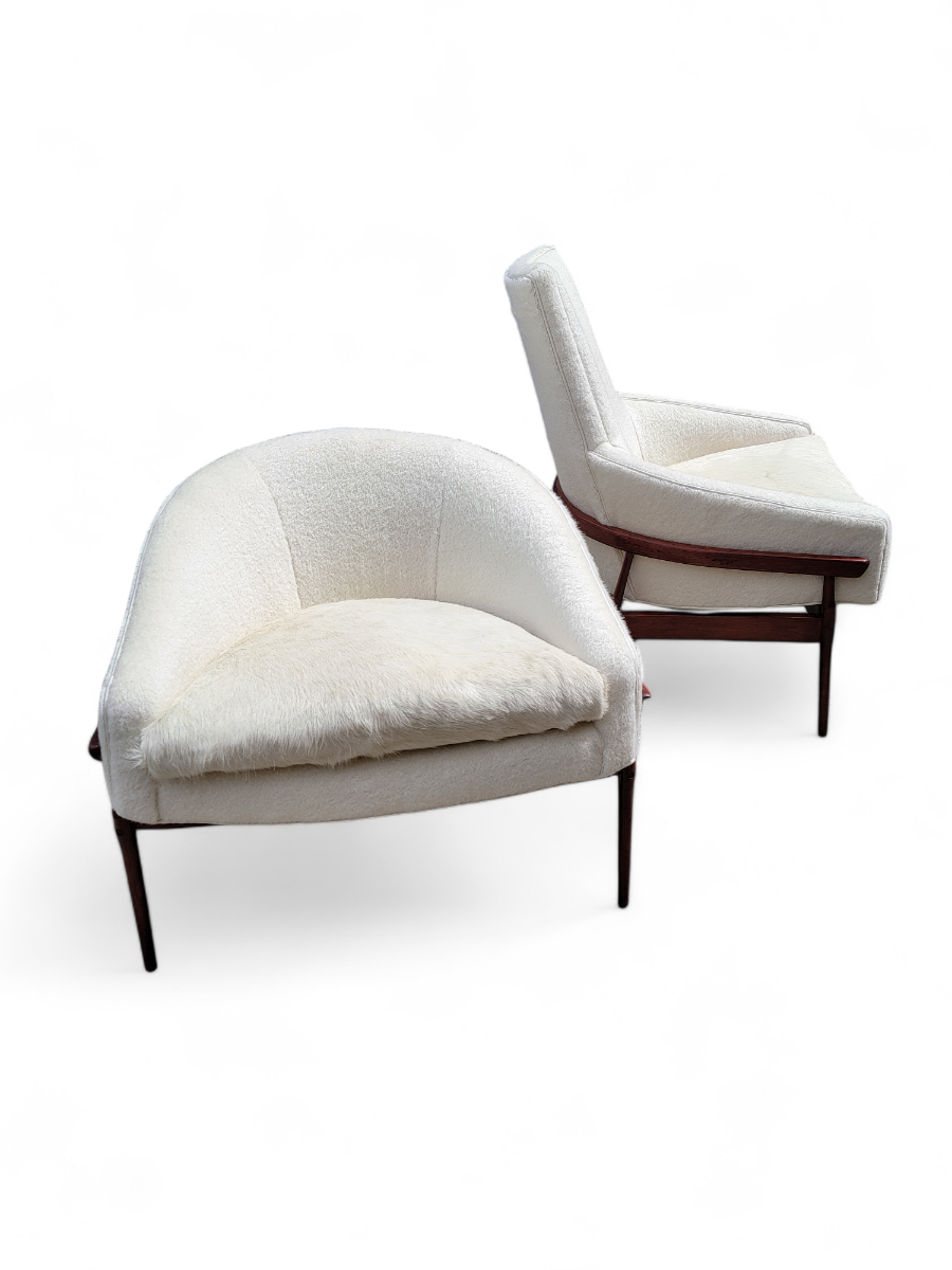 MCM Lawrence Peabody High and Low-Barrel Back Lounges Newly Upholstered in Sheep's-Wool with Leather Welt and Cowhide - Set of 2