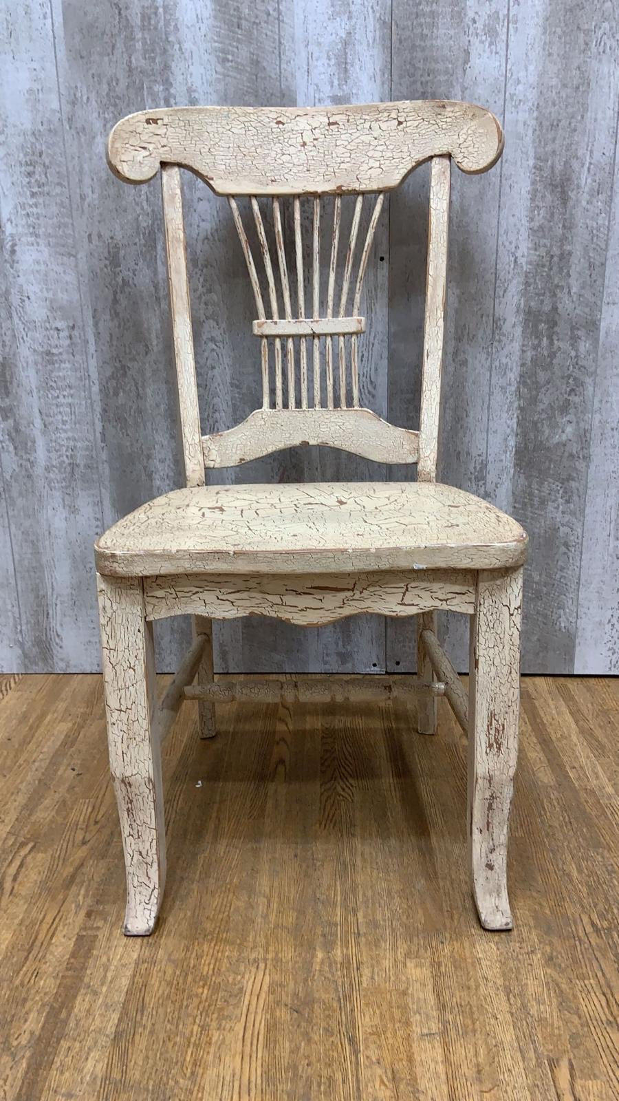 Vintage Farmhouse Style Distressed Dining Chairs - Set of 5