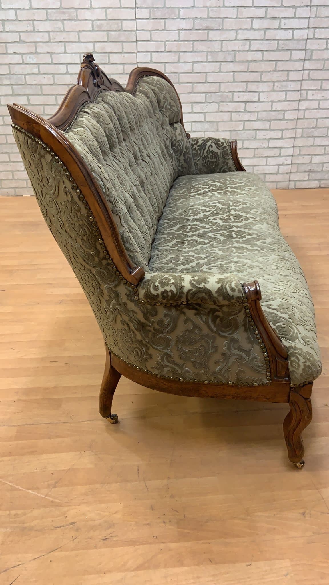 Antique Victorian Style Carved Ornate Sofa for Upholstery