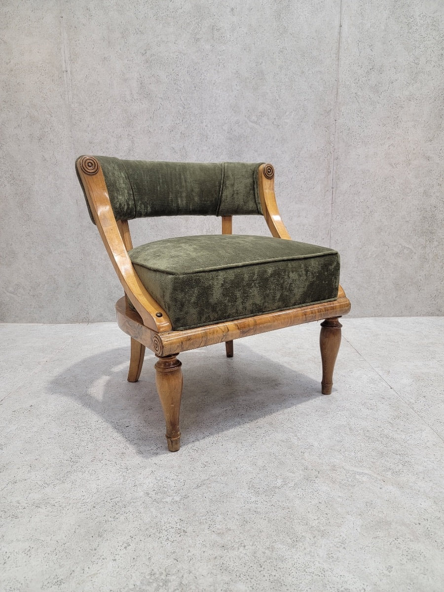 Antique Austrian Biedermeier Burled Accent Chair in Green Velvet Chenille
