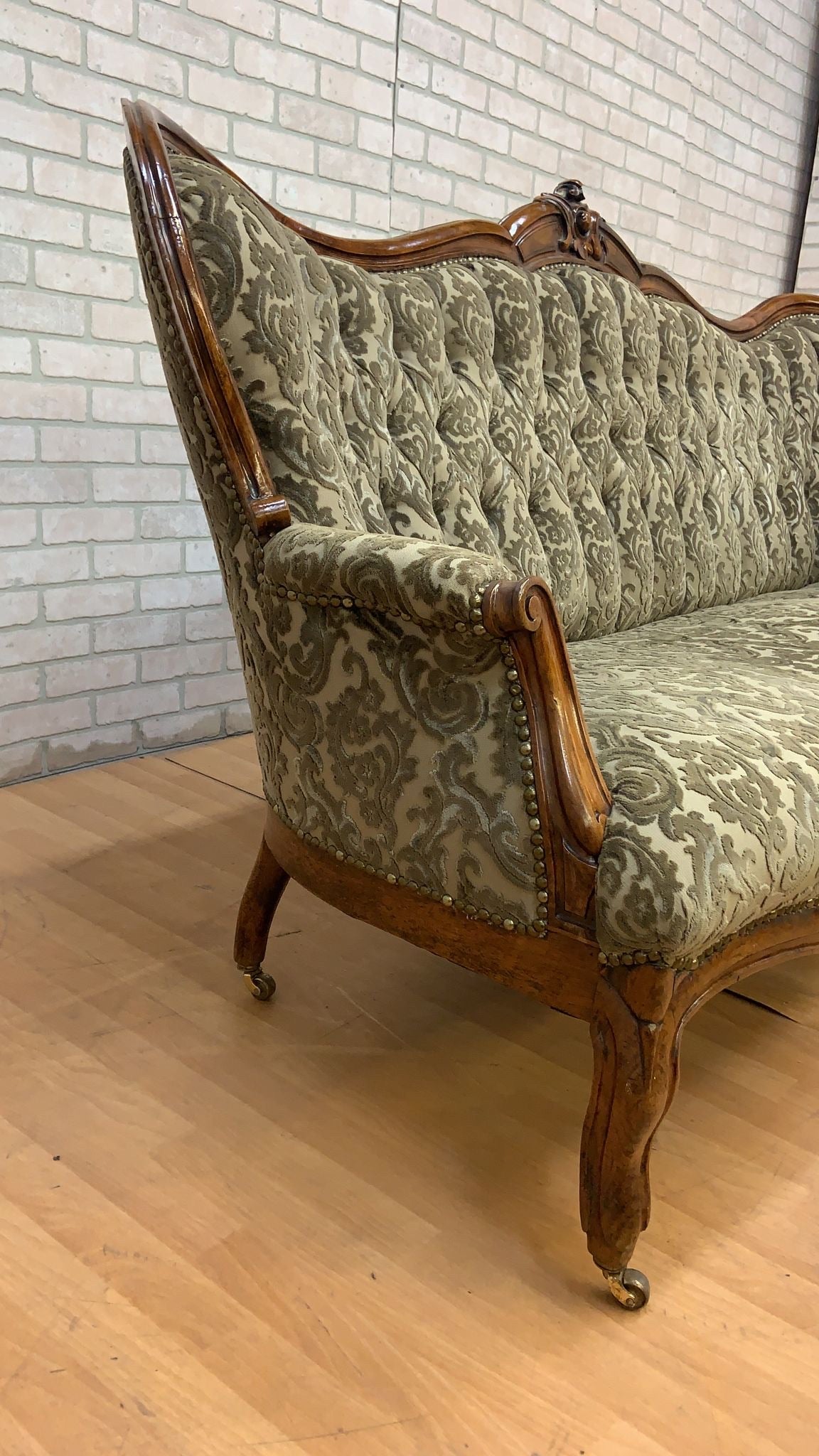 Antique Victorian Style Carved Ornate Sofa for Upholstery