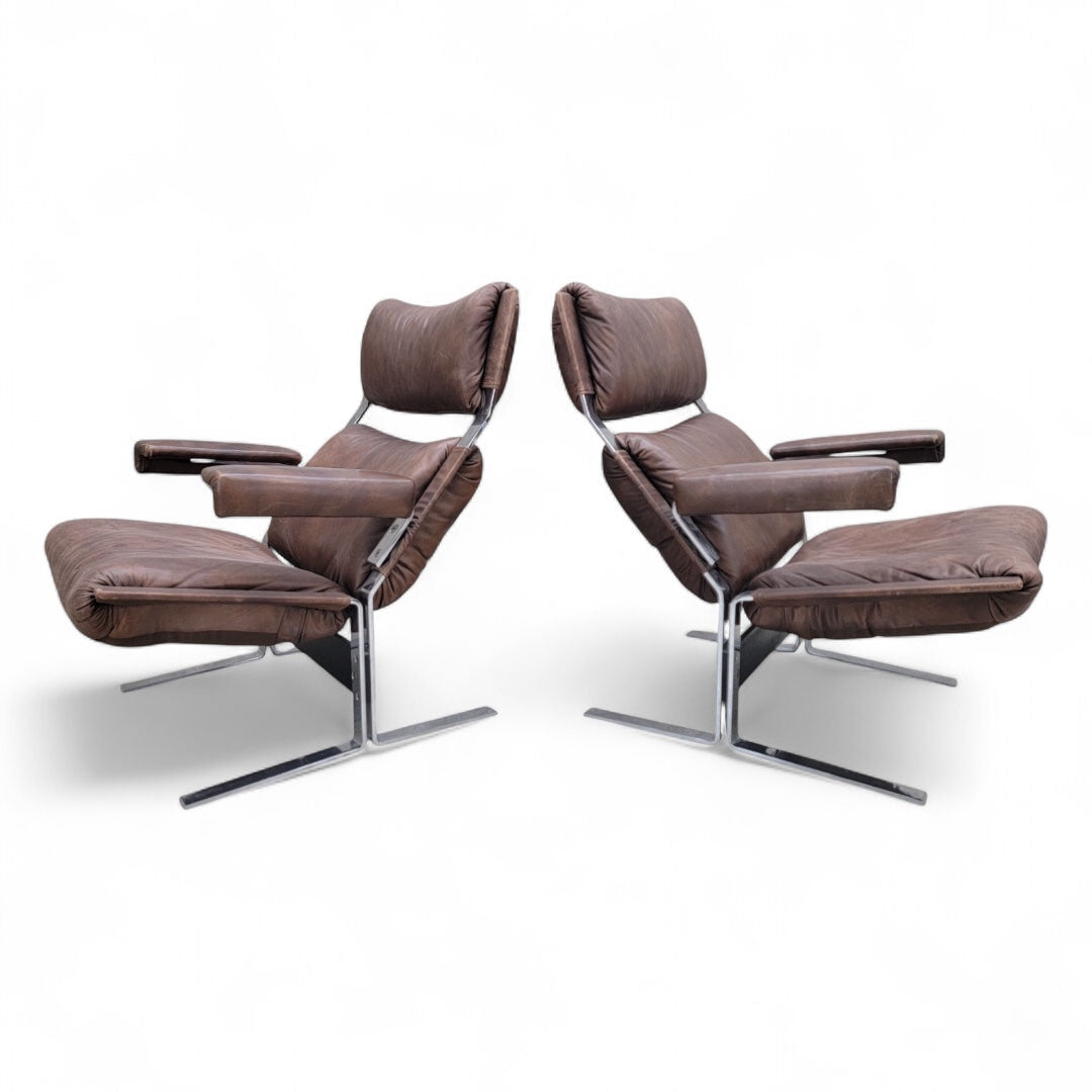 Mid Century Modern Richard Hersberger Brown Leather and Chromium Lounge Chairs and Ottoman