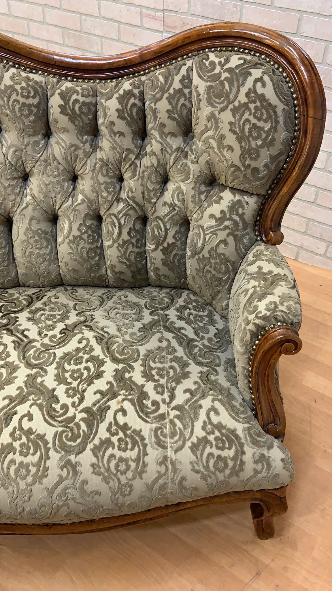 Antique Victorian Style Carved Ornate Sofa for Upholstery