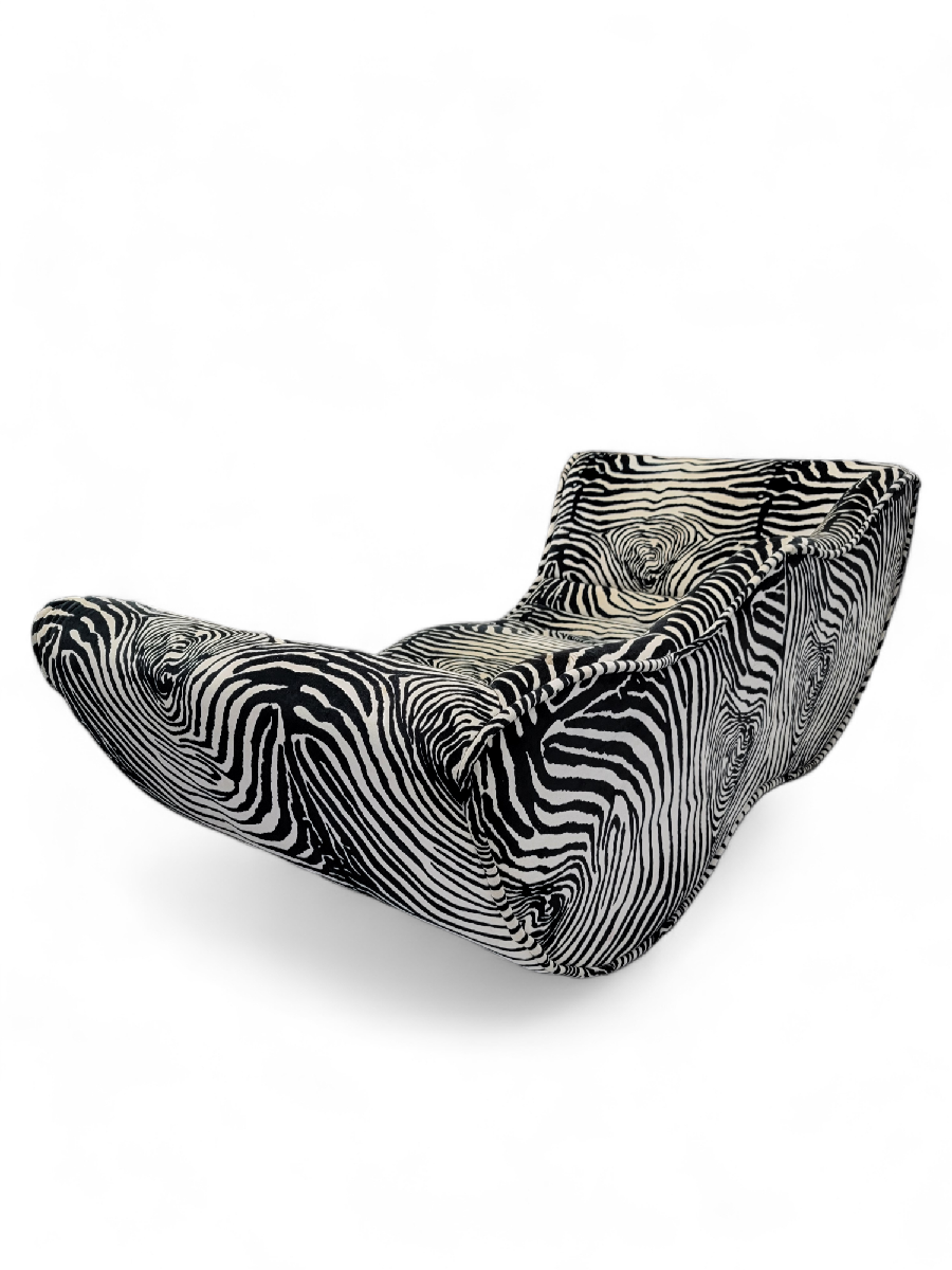 Vintage Postmodern Laola Hookipa Zebra Wave Spring Footed Lounge By Bretz for Upholstery