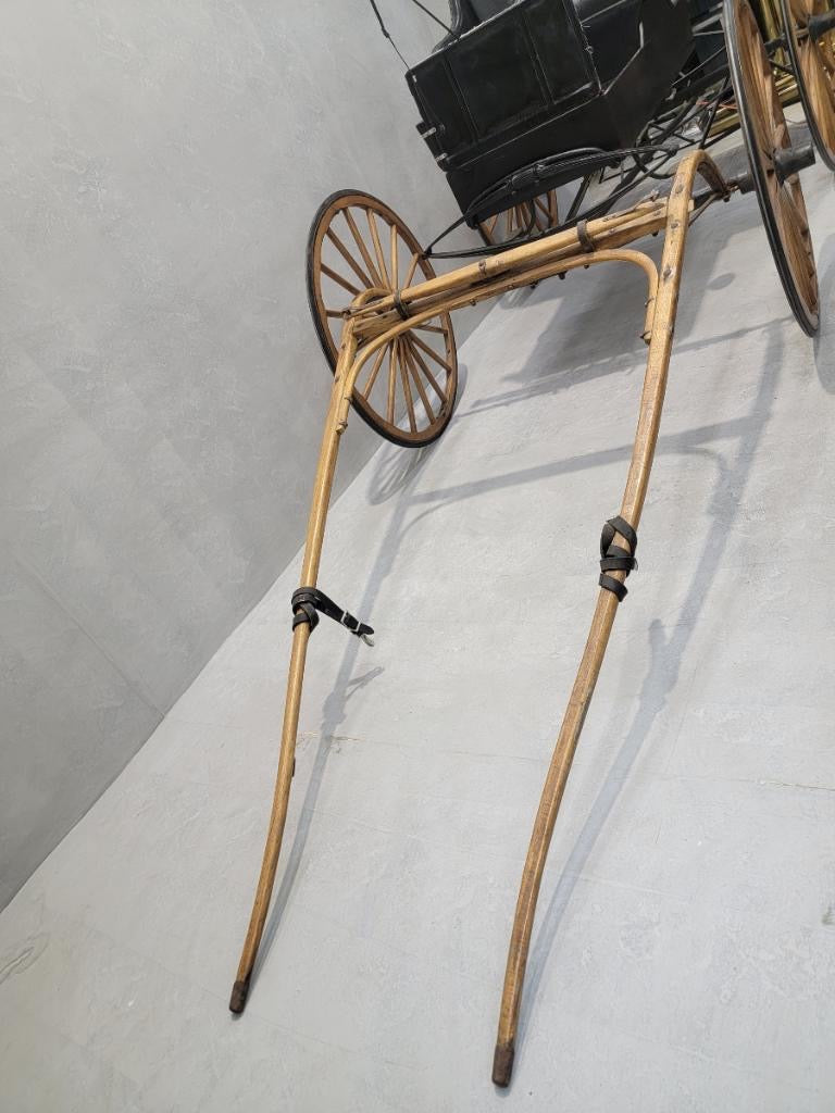 Antique Fully Restored & Functional Horse-Pull Spring Buggy