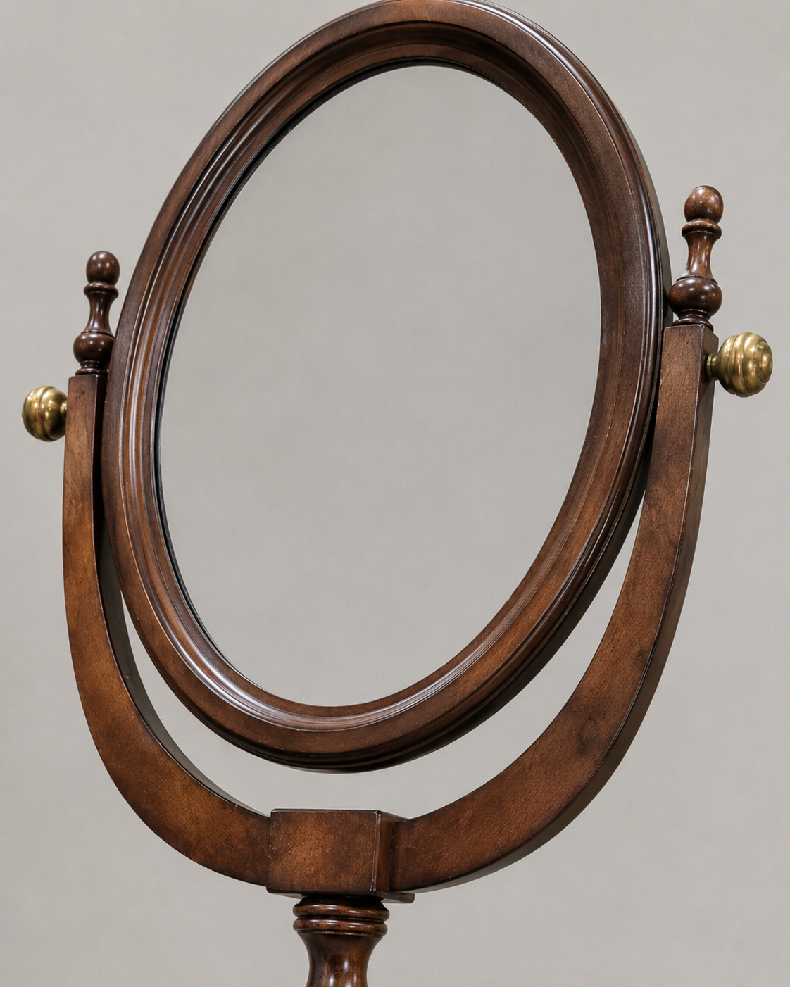 Antique Style Adjustable Pedestal Cheval Shaving Mirror with Beveled Glass