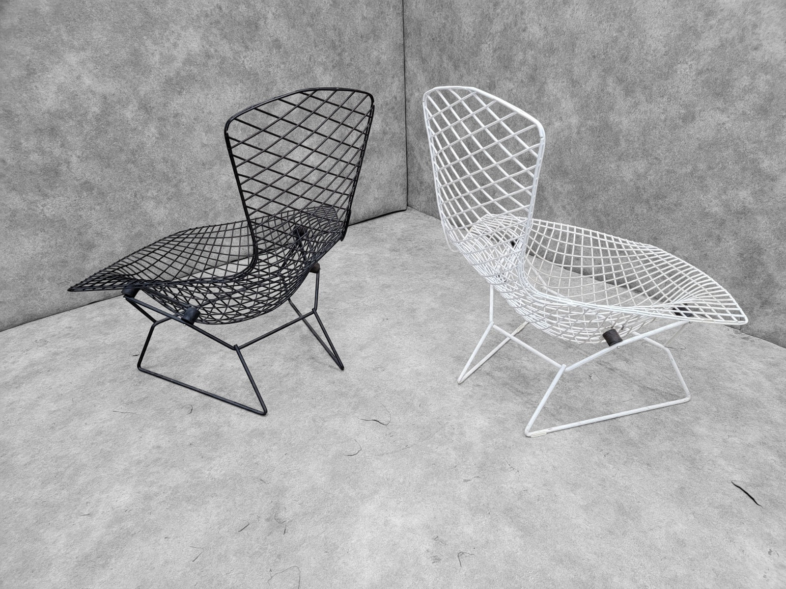 New - Mid Century Modern Harry Bertoia for Knoll Bird Lounge Chair in White