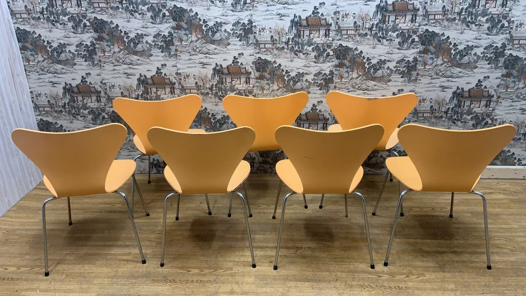 Mid Century Modern Arne Jacobsen For Fritz Hansen Series 7 Chairs - Set of 7