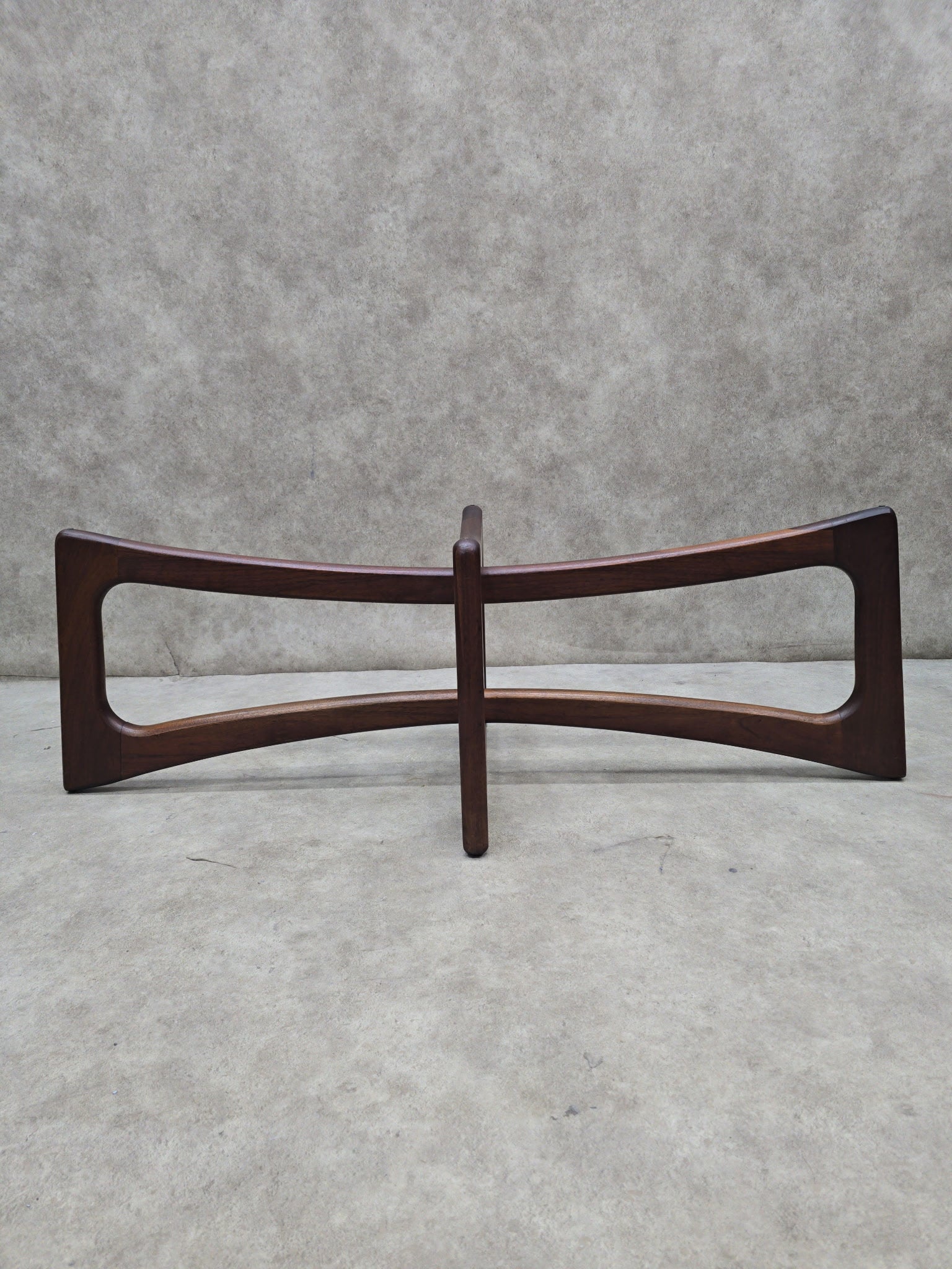 Mid Century Modern Adrian Pearsall Style Bowtie Oval Glass Top Coffee Table