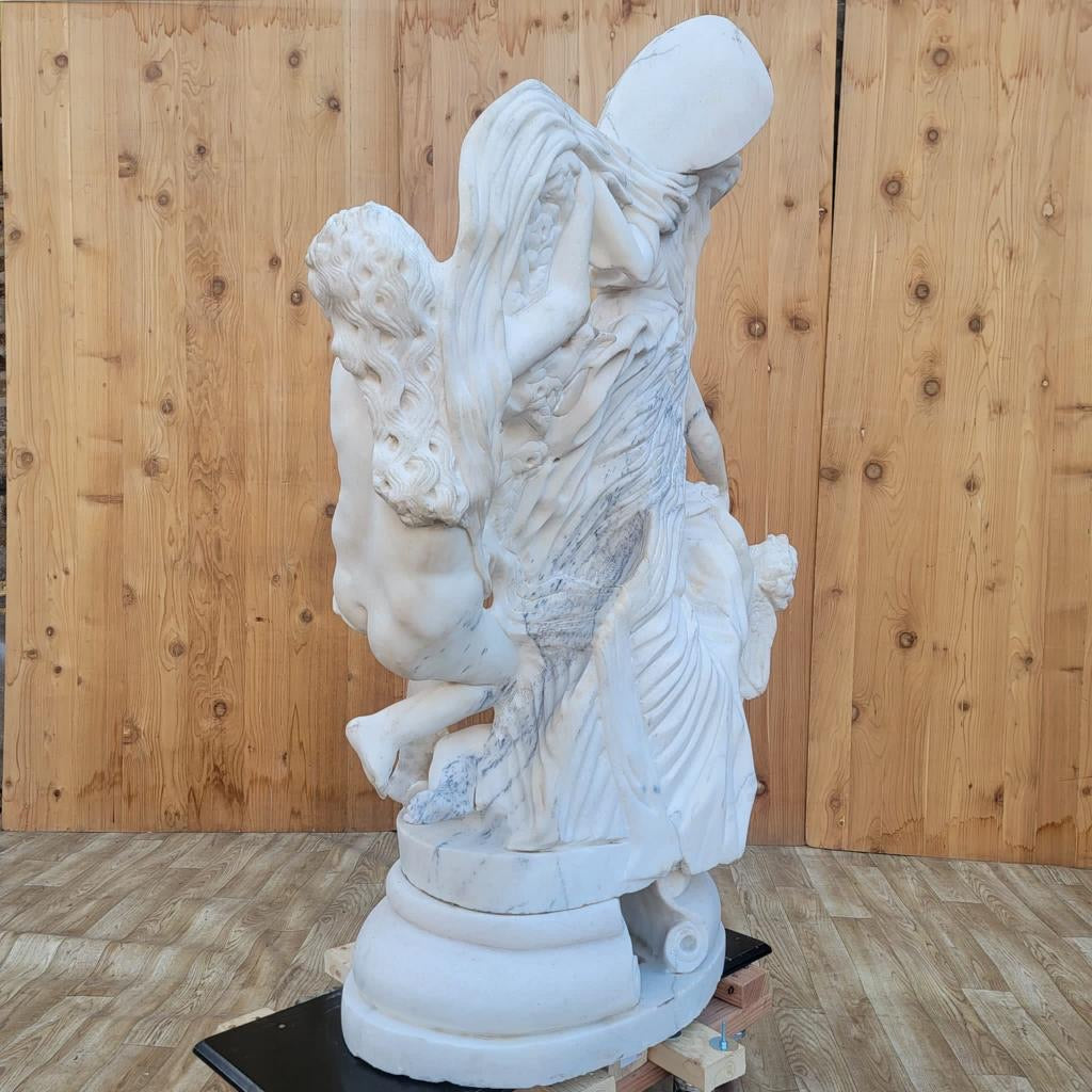 Antique Italian White Carrara Marble Sculpture After "Toilette De Vénus" After Louis-Simon Boizot