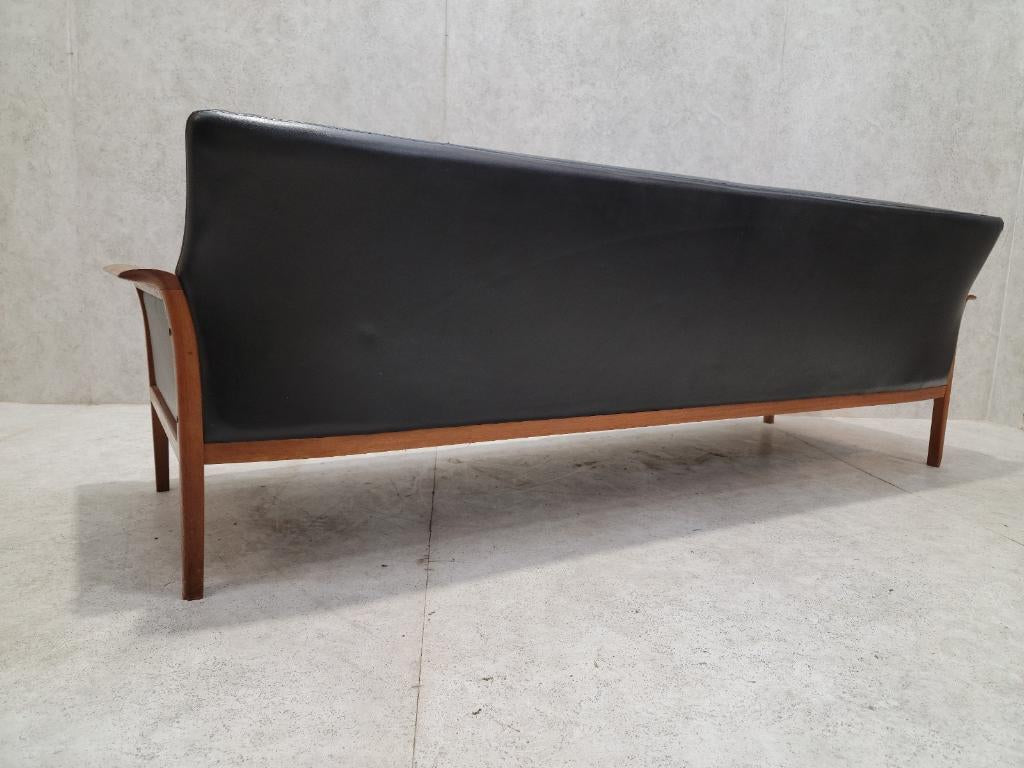 Mid Century Modern Danish Rosewood and Black Leather Sofa Couch Designed By Hans Olsen for Vatne Mobler