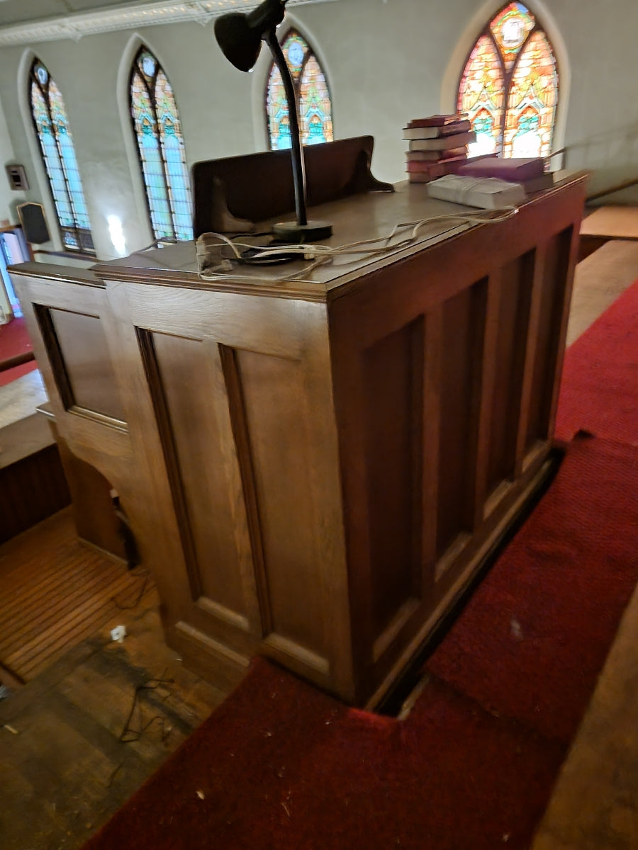 Antique Neo Gothic Pipe Church Organ in Oak Casement