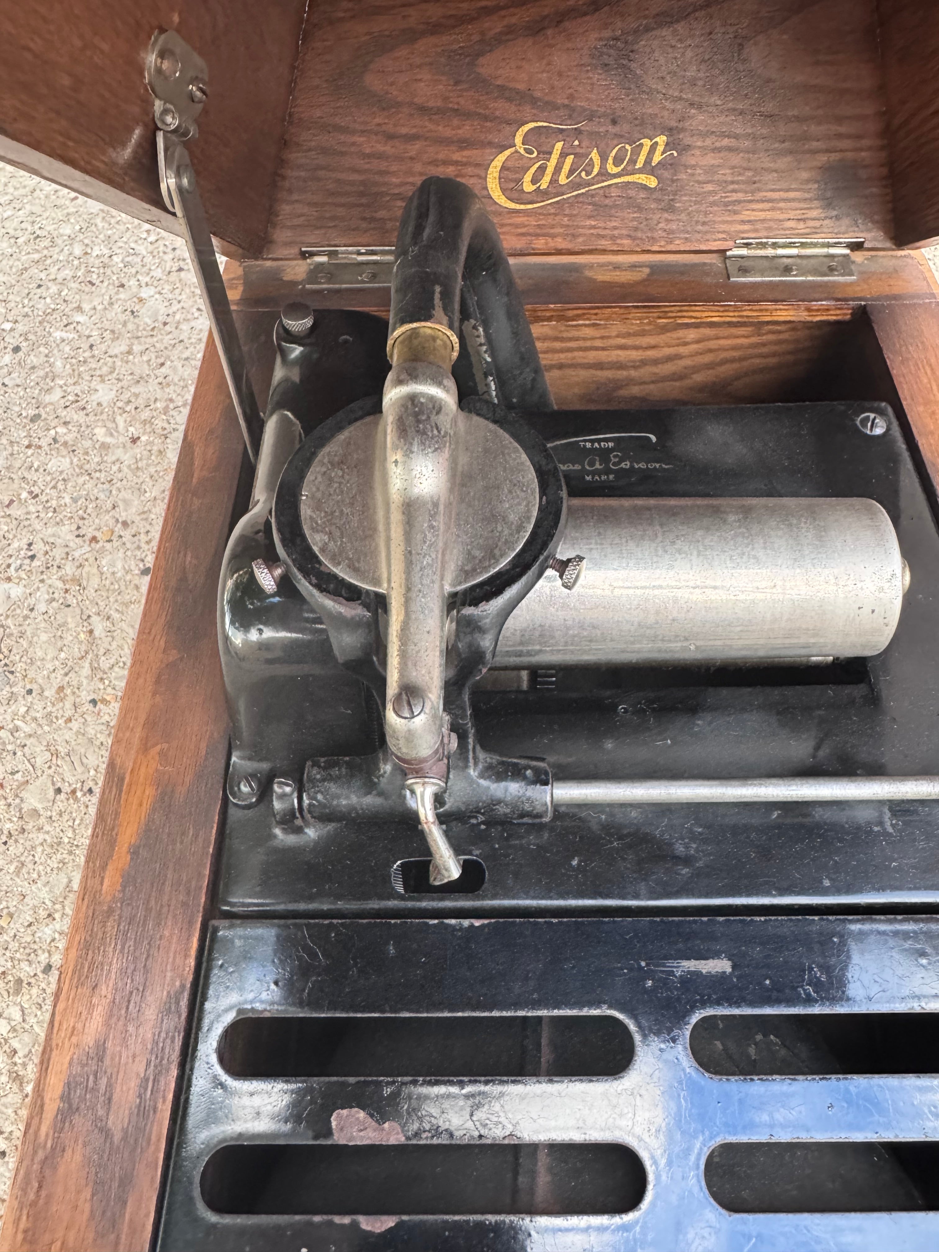 Edison Amberola X Phonograph Cylinder Record Player