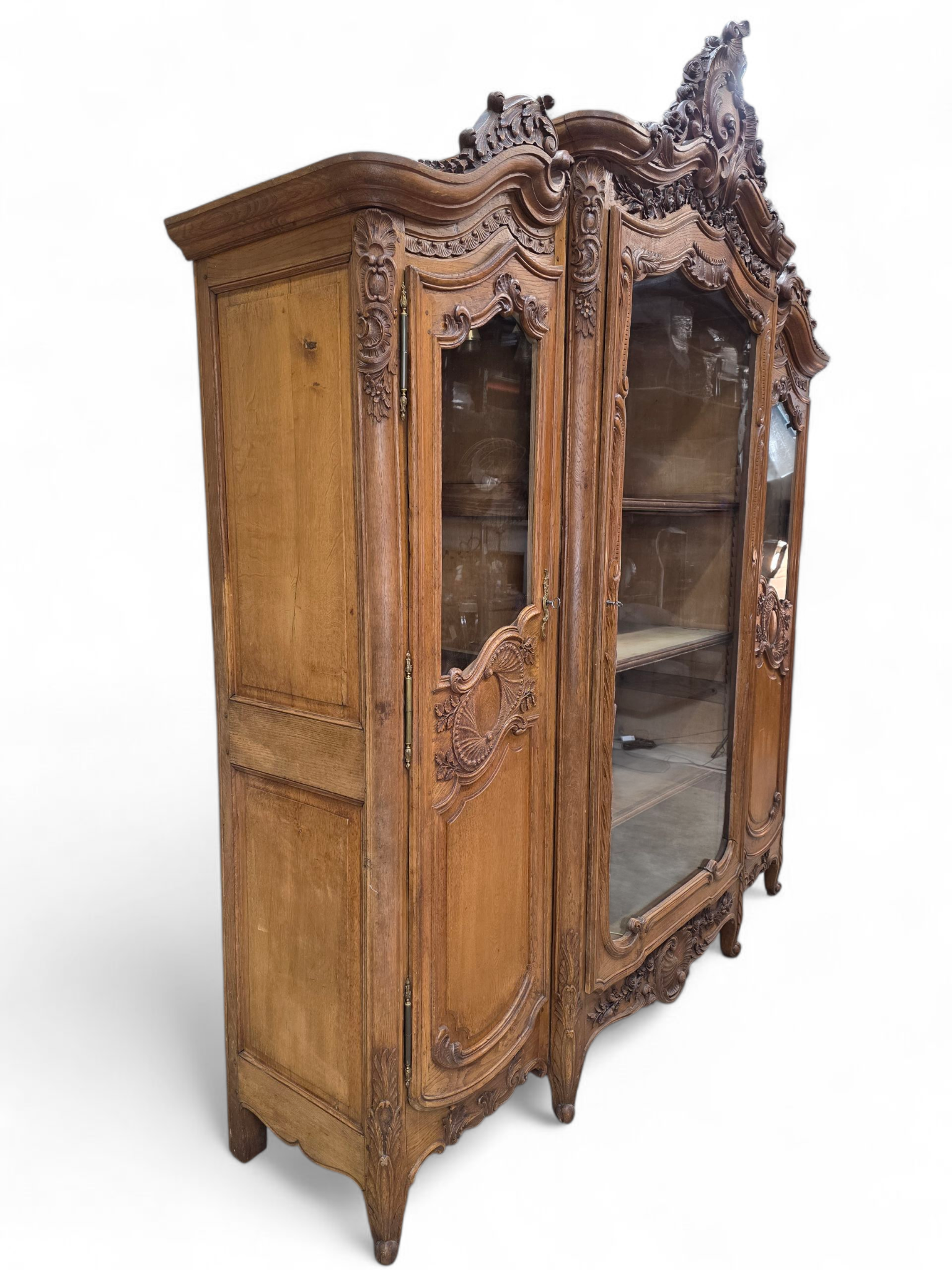 Antique French Louis XV Style Hand-Carved Walnut Vitrine Bookcase