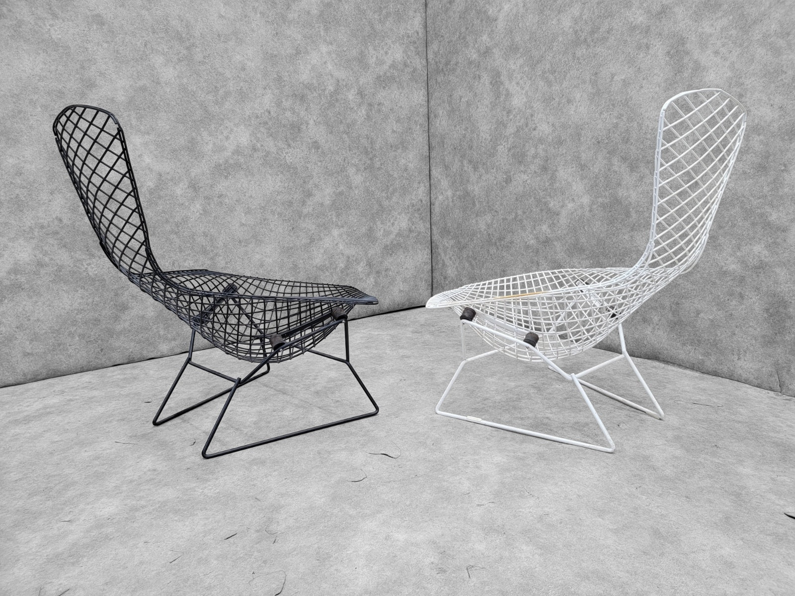 New - Mid Century Modern Harry Bertoia for Knoll Bird Lounge Chair in White