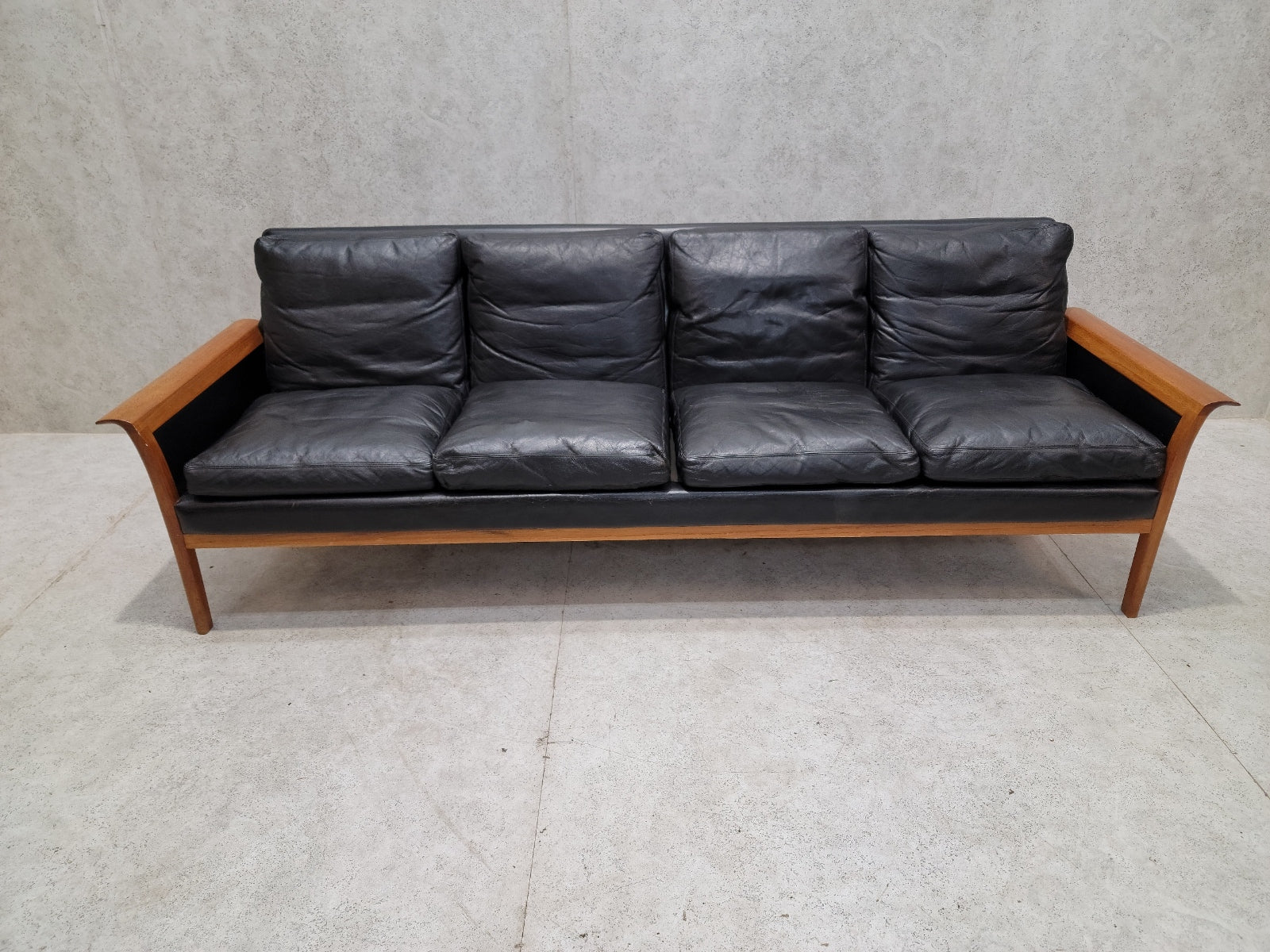 Mid Century Modern Danish Rosewood and Black Leather Sofa Couch Designed By Hans Olsen for Vatne Mobler