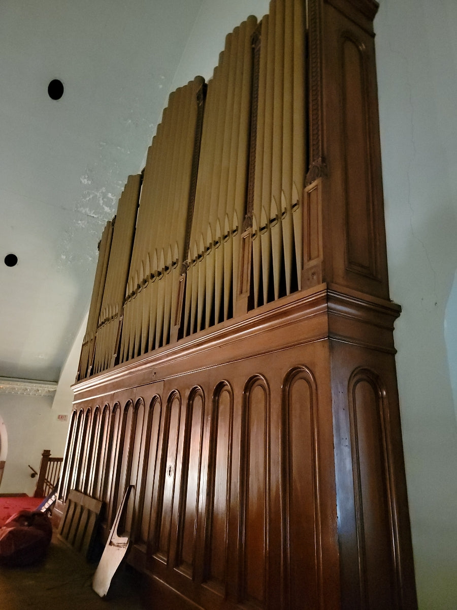 Antique Neo Gothic Pipe Church Organ in Oak Casement