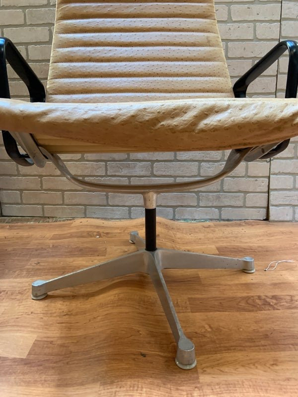 Mid Century Modern Eames for Herman Miller Aluminum Group Swivel Chairs Newly Upholstered - Pair