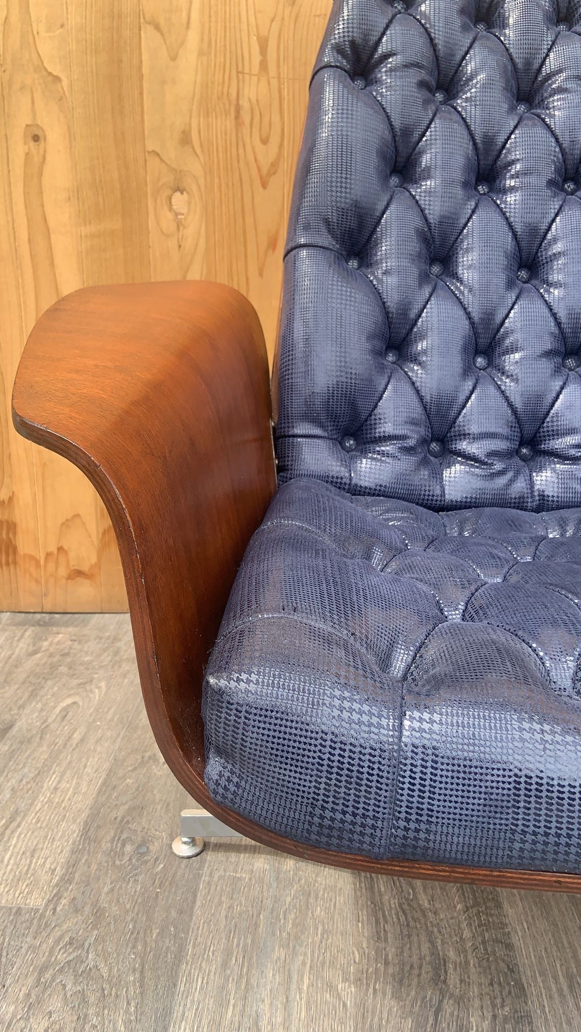 Mid Century Modern George Mulhauser for Plycraft "Mr. Chair" Lounge Newly Upholstered in Burberry Print Blue Leather