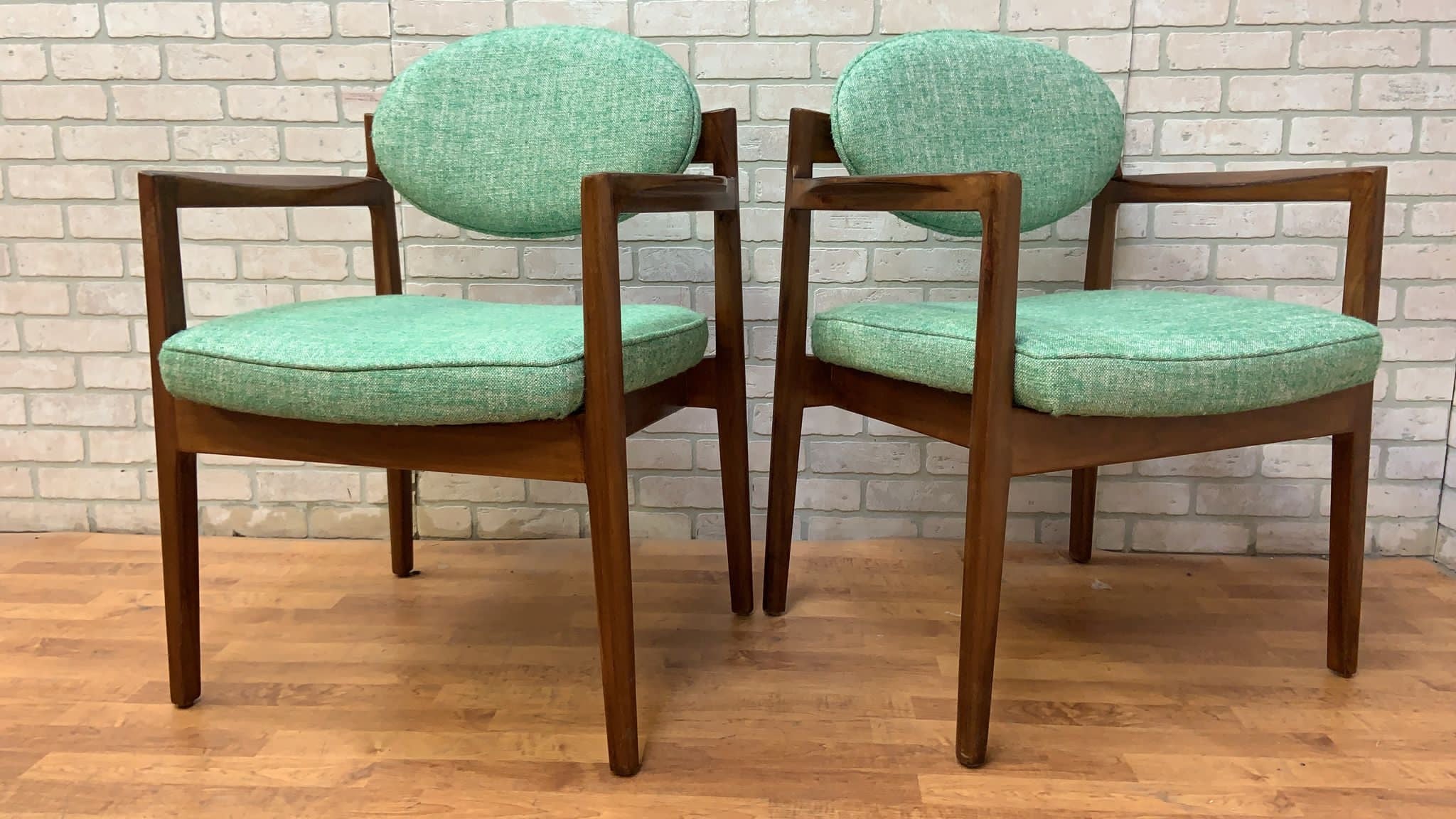 Mid Century Modern Oval-Back Armchairs by Jens Risom Newly Reupholstered in Green Fabric - Pair
