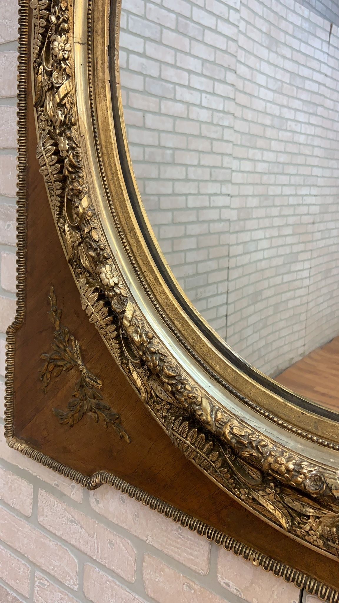 Antique Large French Napoleon III Caved Gold Gilded Wood Medallion Wall Mirror