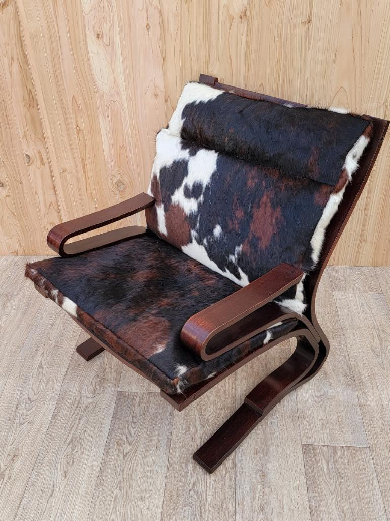Danish Modern Rosewood Siesta Lounge Newly Upholstered in a Multicolored Brazilian Cowhide