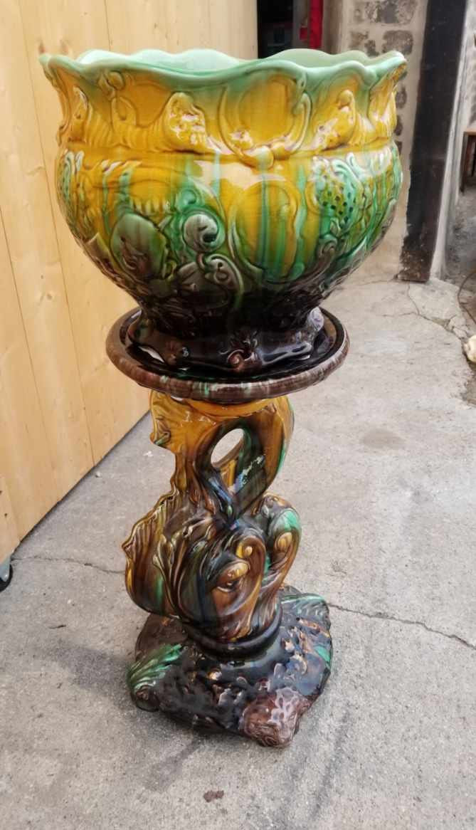 Vintage Weller Majolica Pottery Jardiniere & Pedestal Set