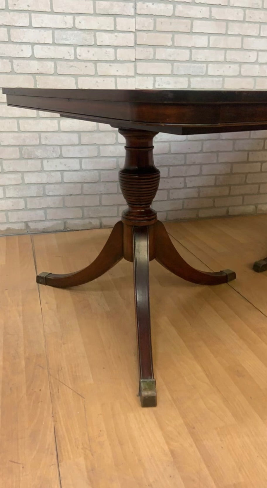 Antique Regency Duncan Phyfe Style Twin Pillar/Pedestal Mahogany Dining Table with 3 Extension Leaves