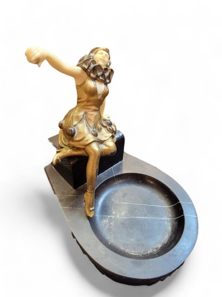Antique French Art Deco Chryselephantine Bronze Harlequin Posing on Marble Pedestal Ashtray