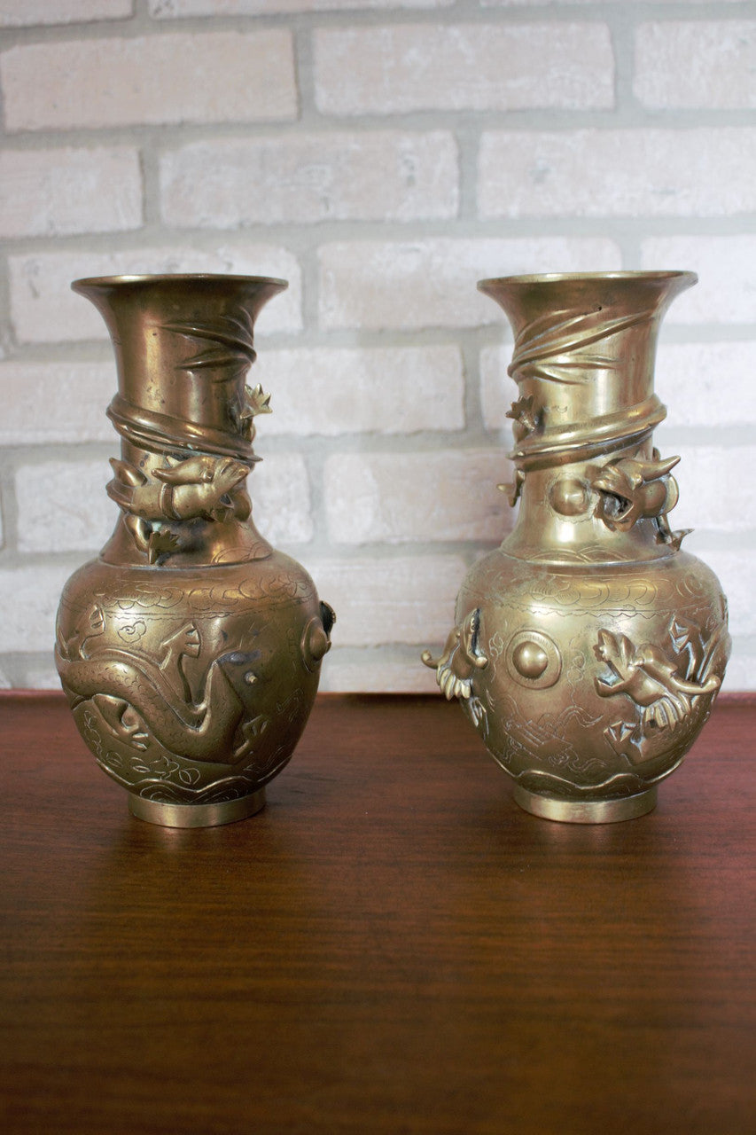 Chinese 5 Claws Royal Dragons Sculpted Vase - Pair