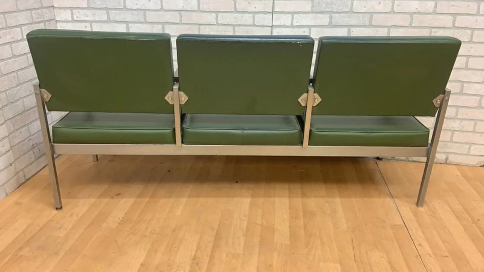 Mid Century Modern Knoll Style Bench in Green