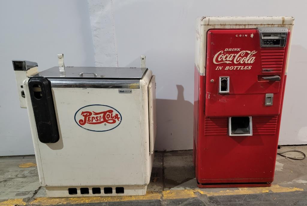 Vintage Classic Pepsi Slide Cooler Vending Machine