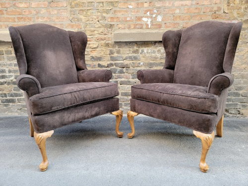 Vintage Heritage Traditional Queen Anne Style Wingback Chairs in Espresso Brown Velvet - Pair