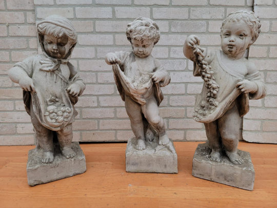 Vintage Putti Cherub Cement/Concrete Garden Statue
