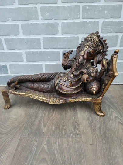 Vintage Hindu God Ganesh/Ganesha Lord Resting Vinayaka Bronze Sculpture