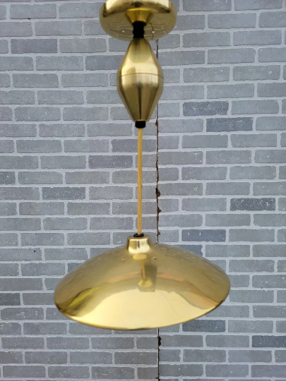 Mid Century Modern Space Age Pull Down Ceiling Pendant Light