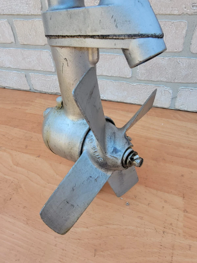 Antique 1937 Johnson Sea Horse Outboard Engine Model 2 HD15