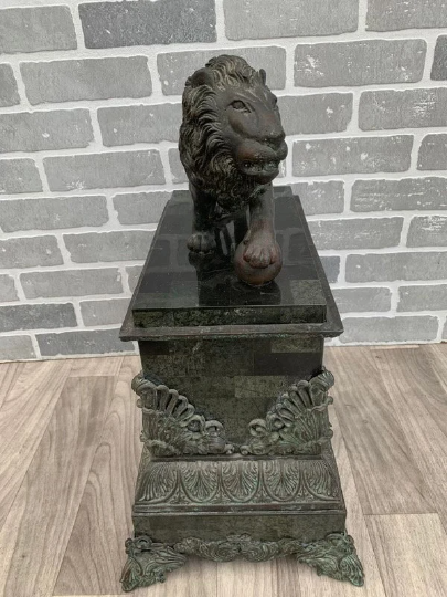 Antique French Marble Bronze Lion Mounted Mantel Clock